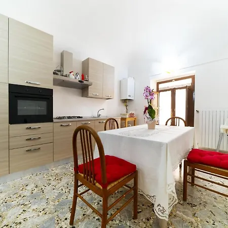 Rocca Ventosa Bed & Breakfast 3*