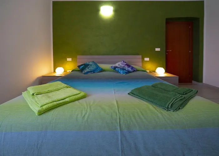 Rocca Ventosa Frühstückspension Tollo